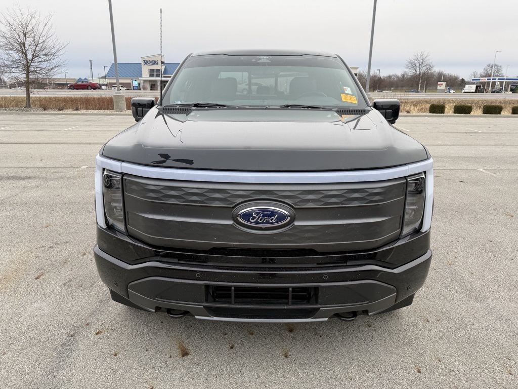 Used 2022 Ford F-150 Lightning Lariat with VIN 1FTVW1EL5NWG14799 for sale in Muncie, IN