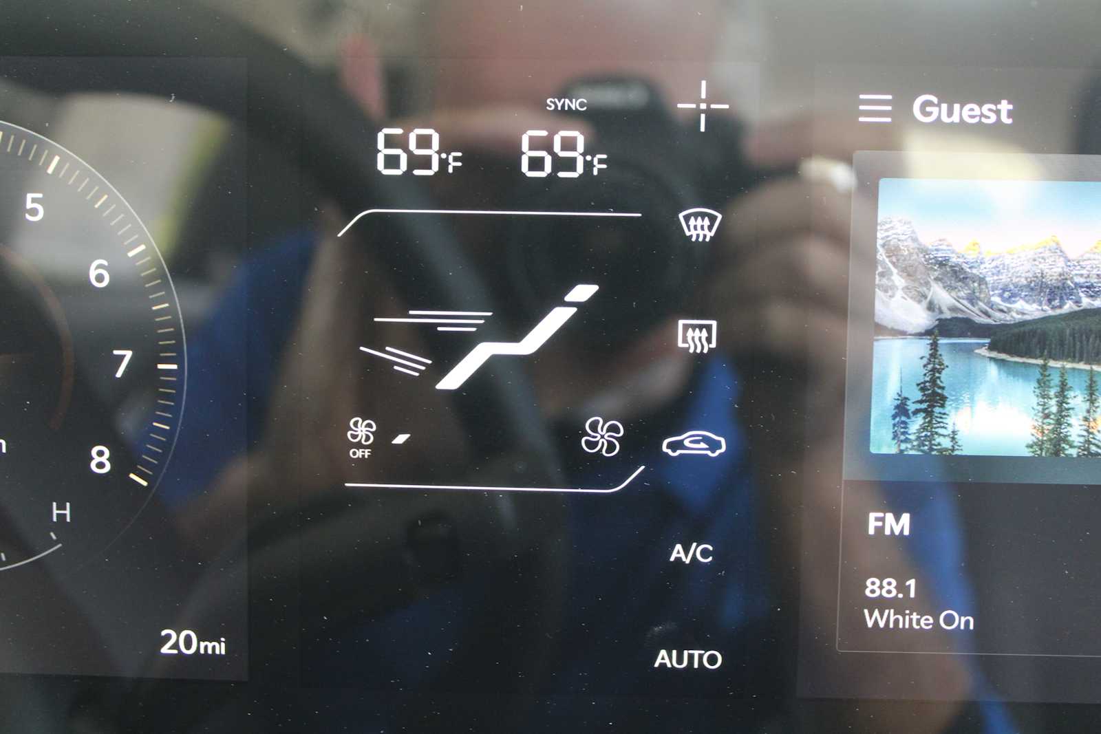 2025 Kia K4 EX photo 34