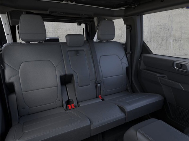 2025 Ford Bronco Outer Banks photo 11