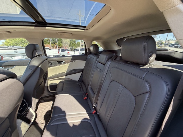 2019 Lincoln Nautilus Reserve photo 19