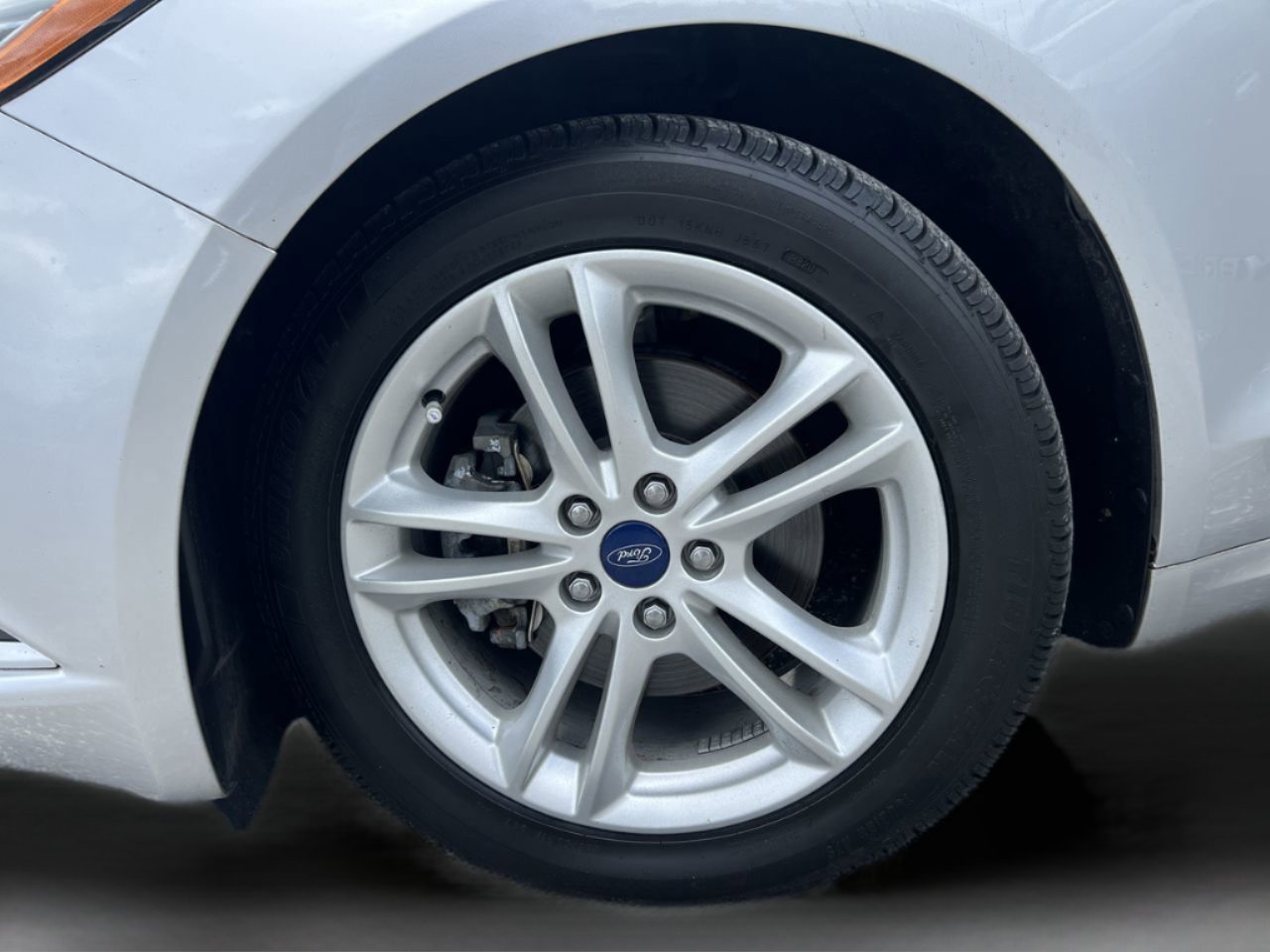2018 Ford Fusion Hybrid S photo 31