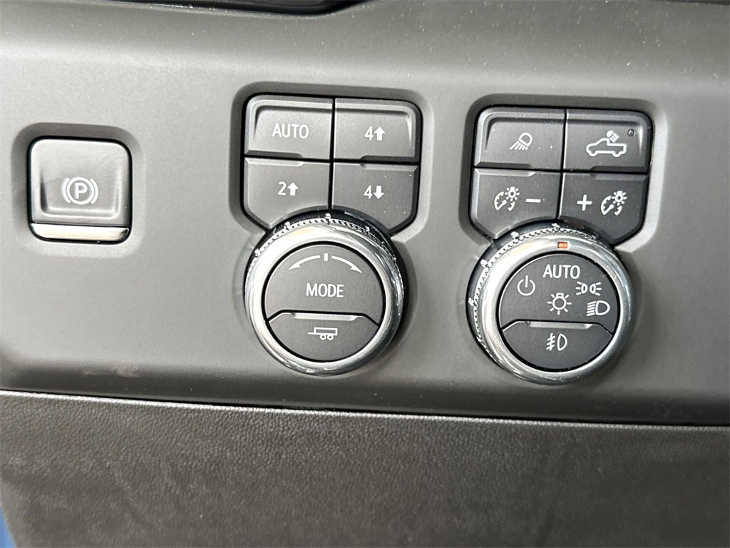 2026 Gmc Sierra Denali photo 18
