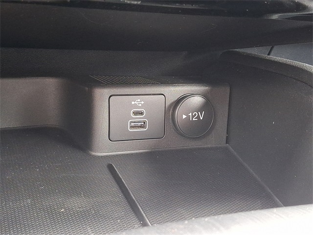 2025 Ford Escape Plug-In Hybrid photo 16