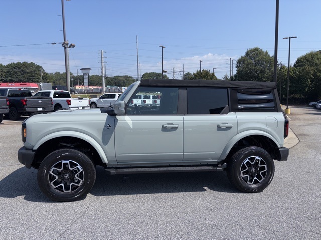 2021 Ford Bronco Outer Banks photo 5