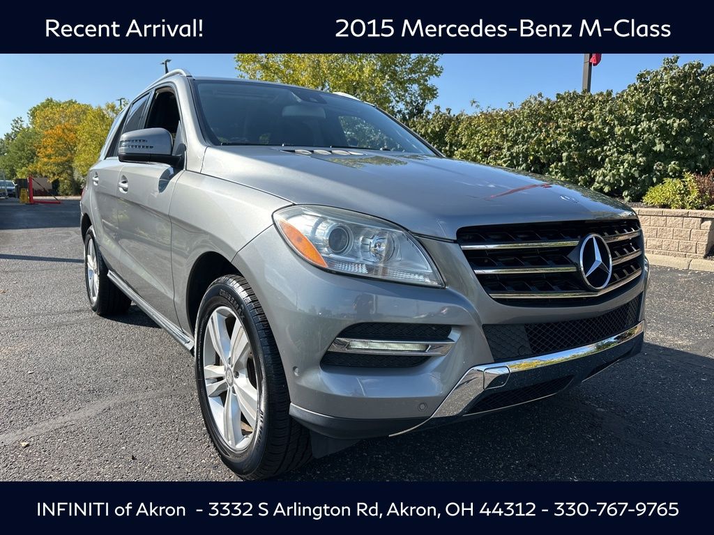 2015 Mercedes Benz ML 350 4MATIC photo 18