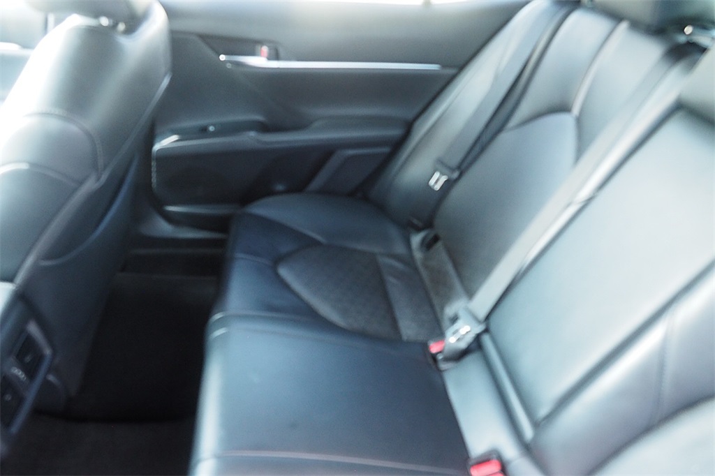 2019 Toyota Camry XSE photo 20