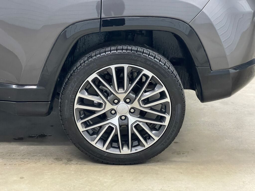 2022 Jeep Compass Limited photo 21