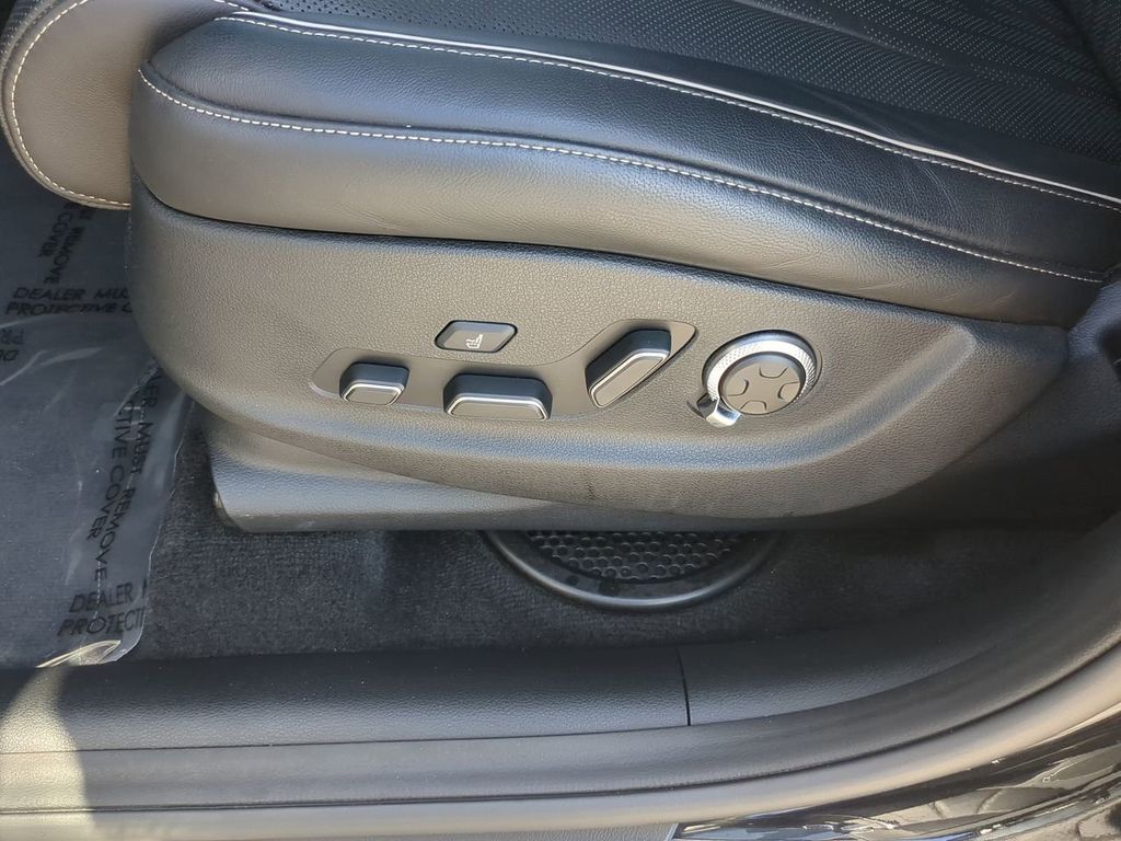 2024 Genesis GV80 3.5T Advanced photo 19
