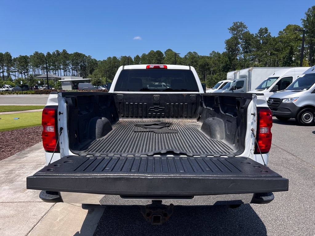 2017 Chevrolet Silverado 2500HD LT photo 22