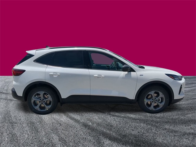 2025 Ford Escape ST-Line photo 3
