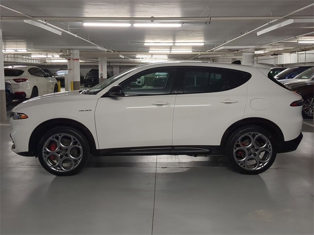 2025 Alfa Romeo Tonale BASE SPRINT photo 4