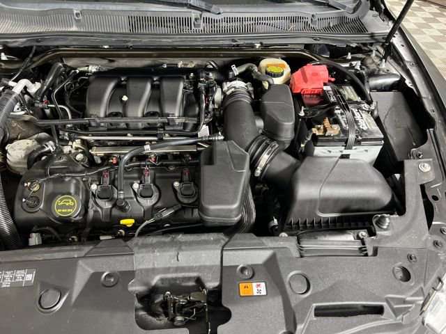 2016 Ford Taurus Limited photo 19