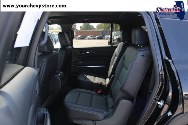 2026 Chevrolet Traverse photo 16