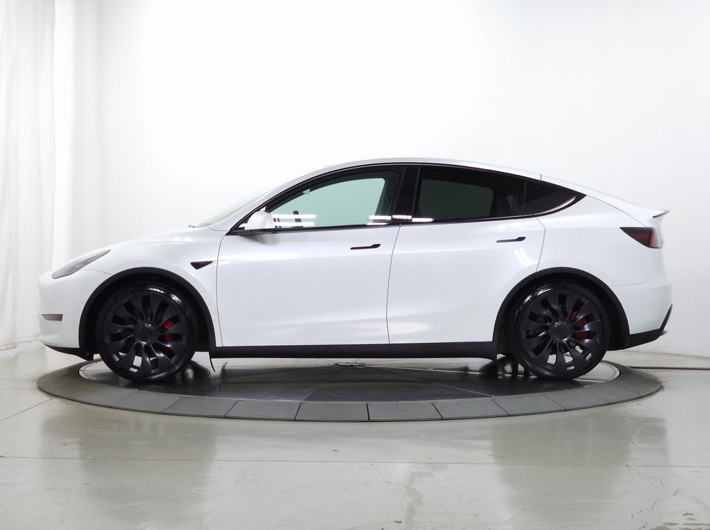 2023 Tesla Model Y Performance photo 2