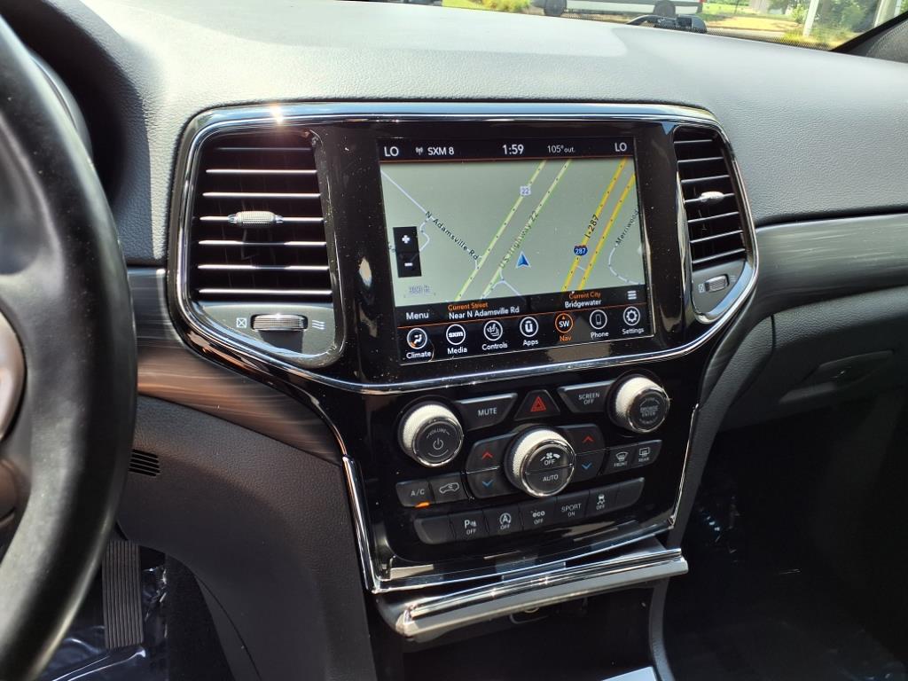 2021 Jeep Grand Cherokee Laredo X photo 7