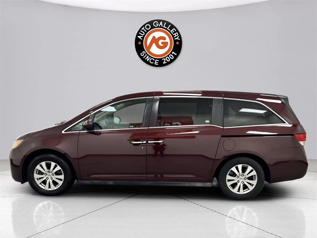 2014 Honda Odyssey EX photo 2