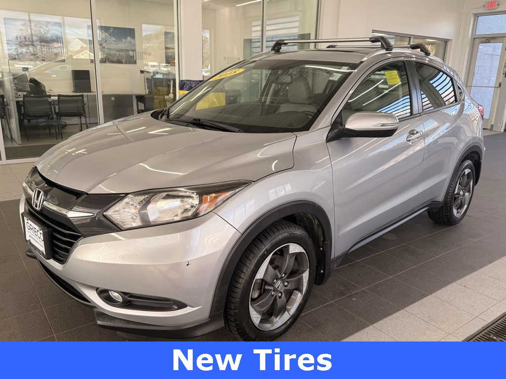 2018 Honda HR-V EX-L photo 3