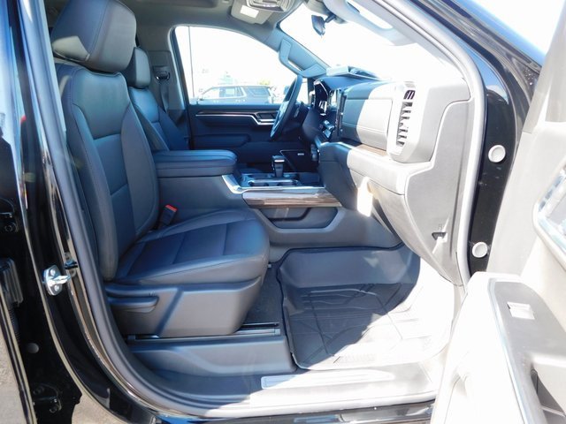 2026 Chevrolet Silverado 1500 RST photo 22