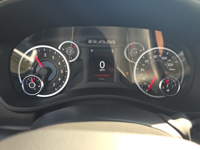 2026 Ram 2500 Tradesman photo 14
