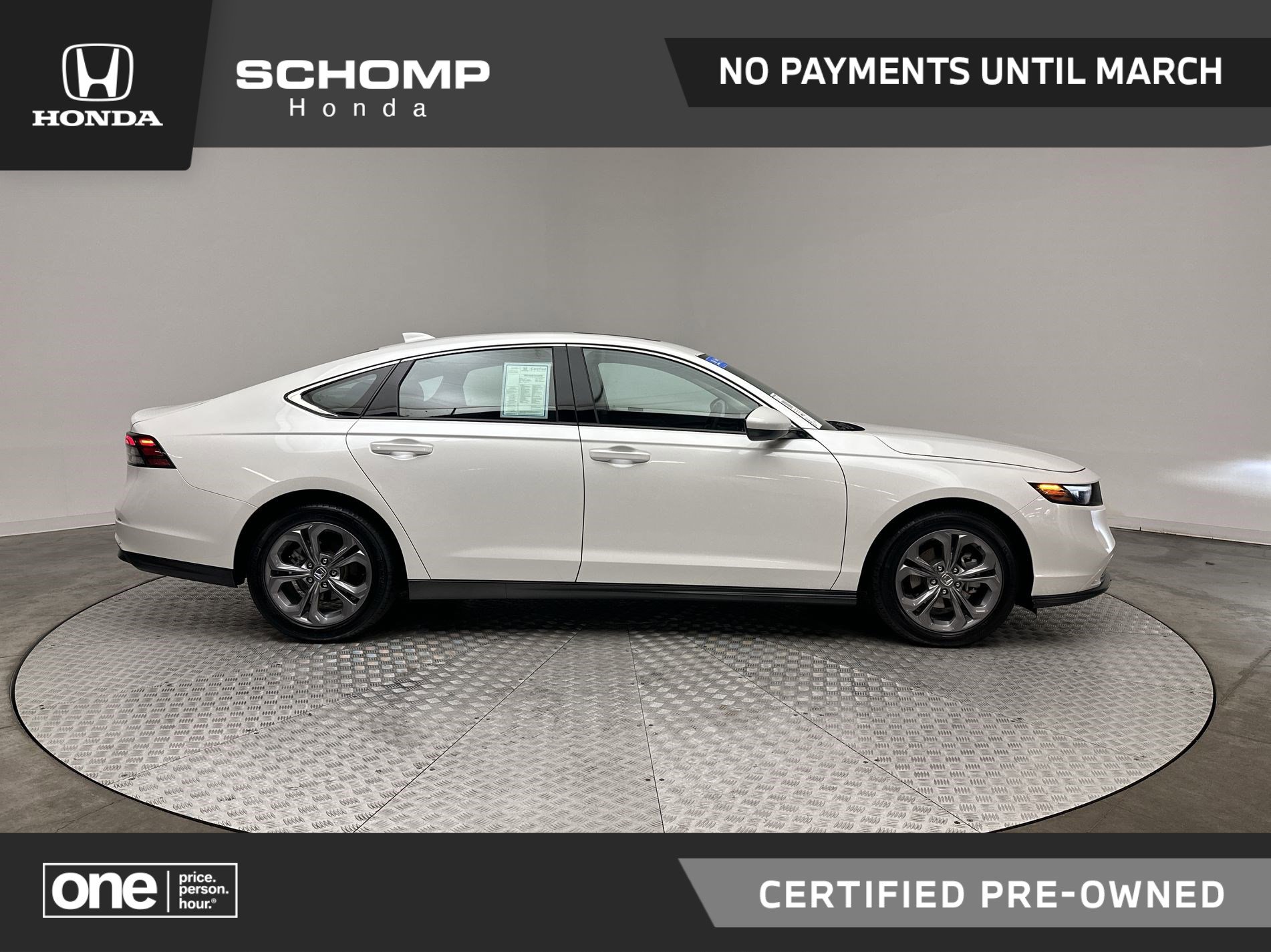 2024 Honda Accord EX's photo