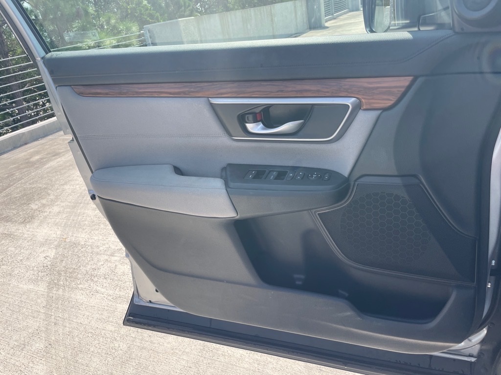2022 Honda CR-V EX photo 11