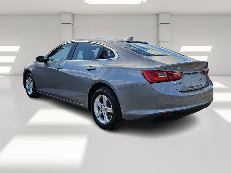 2024 Chevrolet Malibu 1LT photo 3
