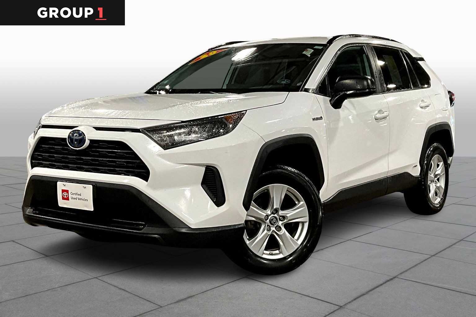 2020 Toyota RAV4 LE