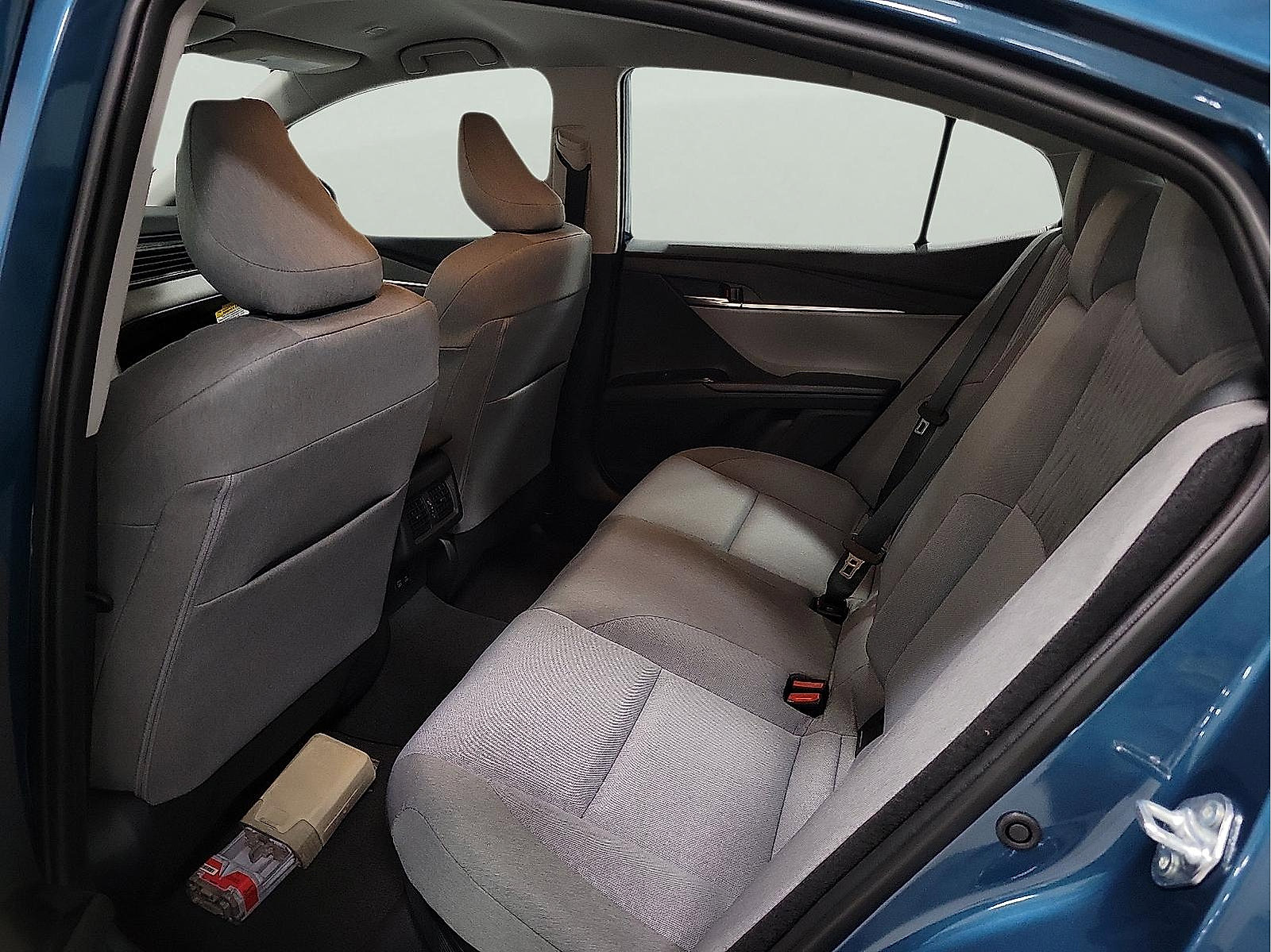 2025 Toyota Camry LE photo 8