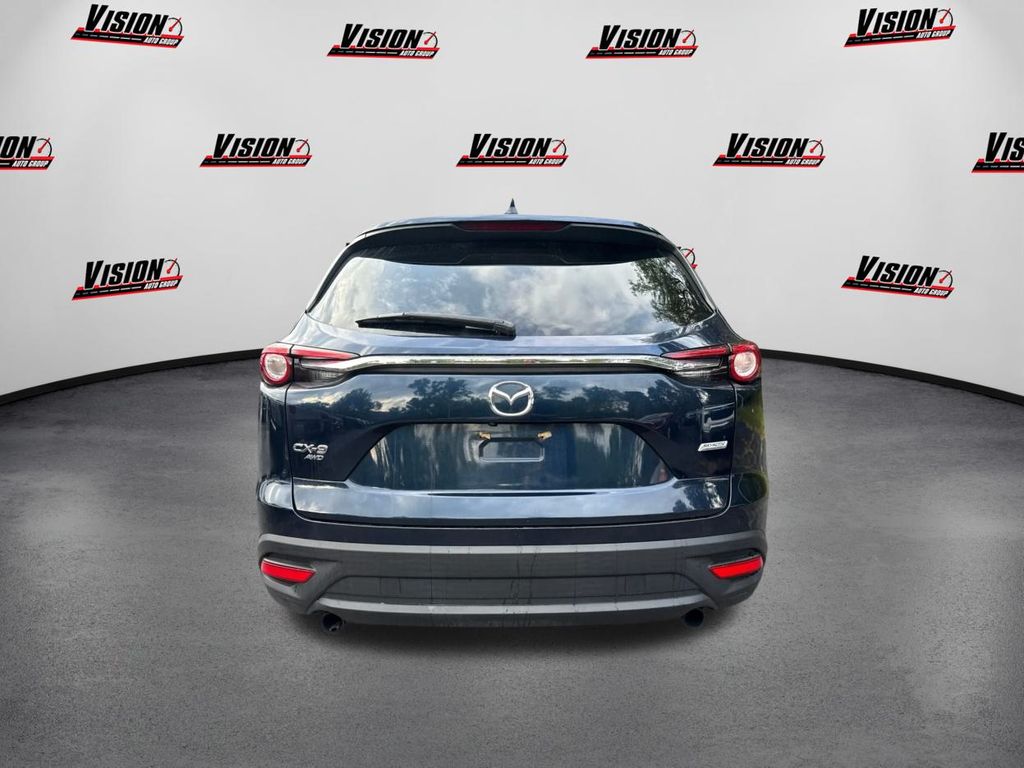 2019 Mazda CX-9 Touring photo 5