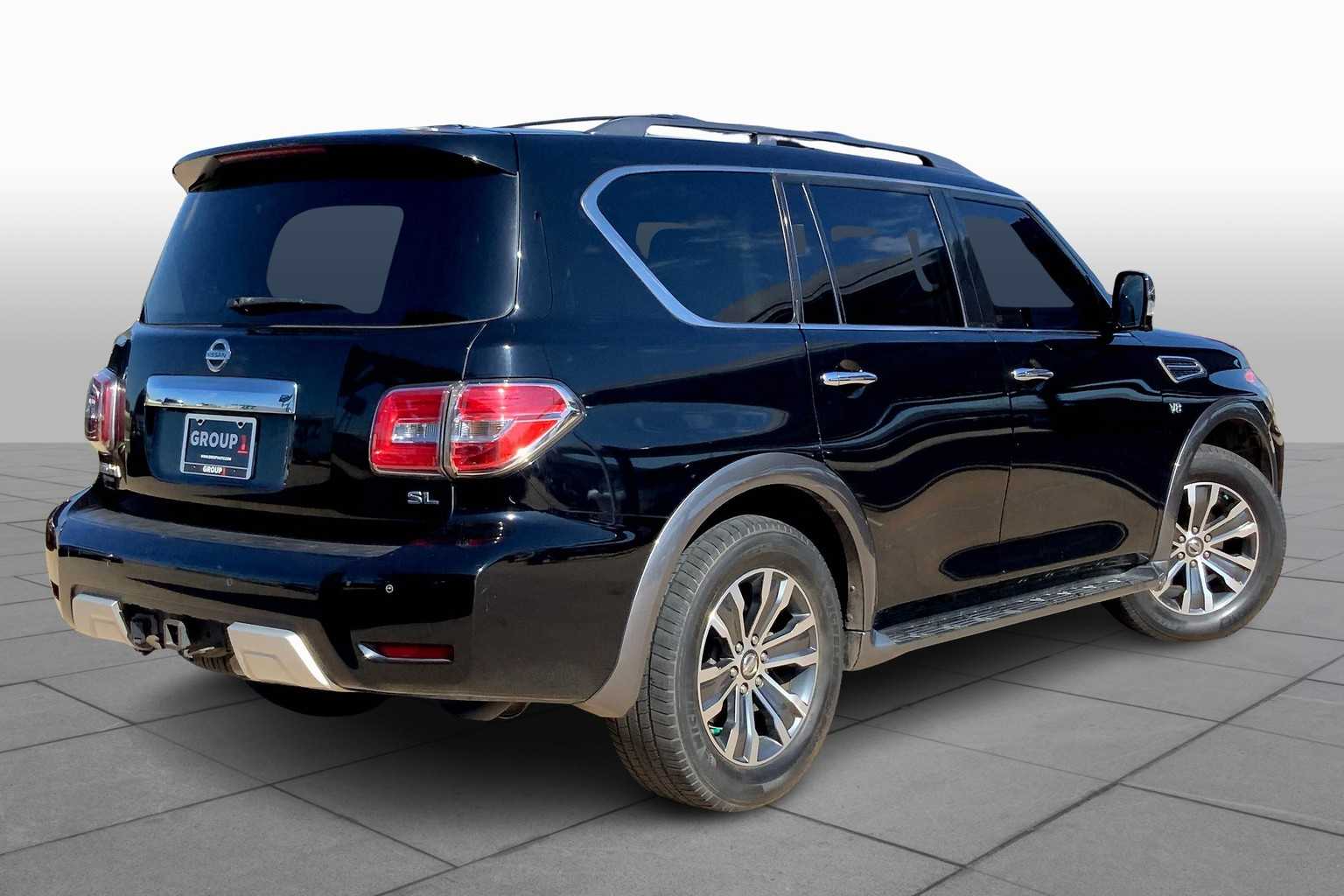 2018 Nissan Armada SL photo 12