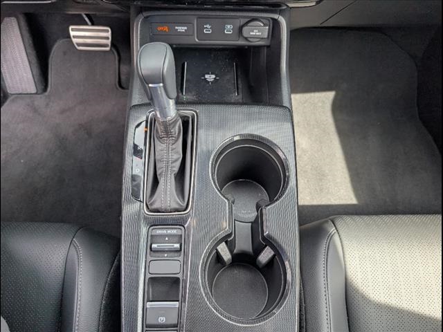 2025 Honda Civic Sport Touring photo 13