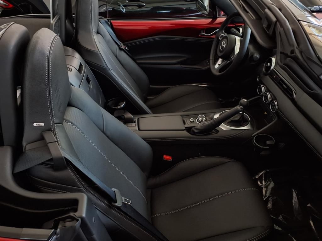 2025 Mazda MX-5 Miata Miata Grand Touring photo 12