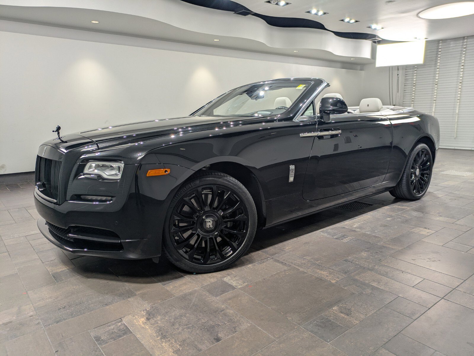 2019 Rolls-Royce Dawn