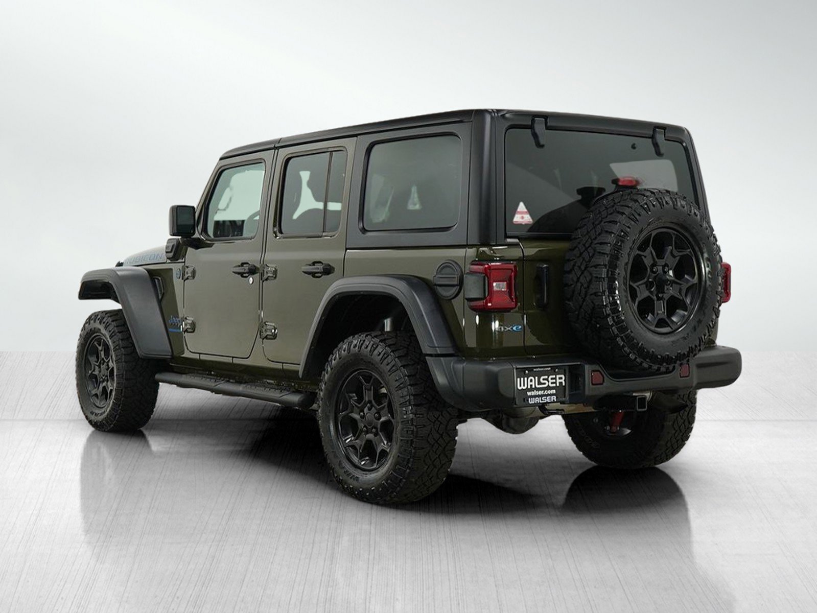 2023 Jeep Wrangler Rubicon 4xe photo 3