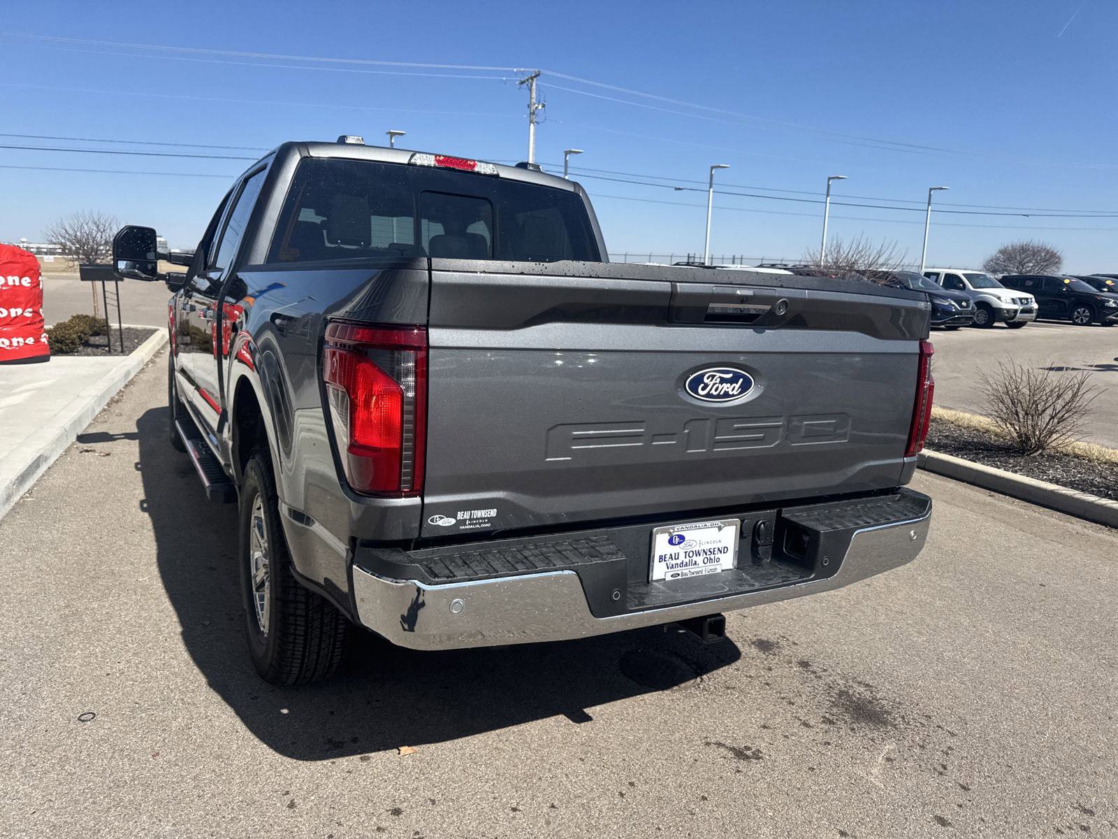 2024 Ford F-150 XLT photo 3