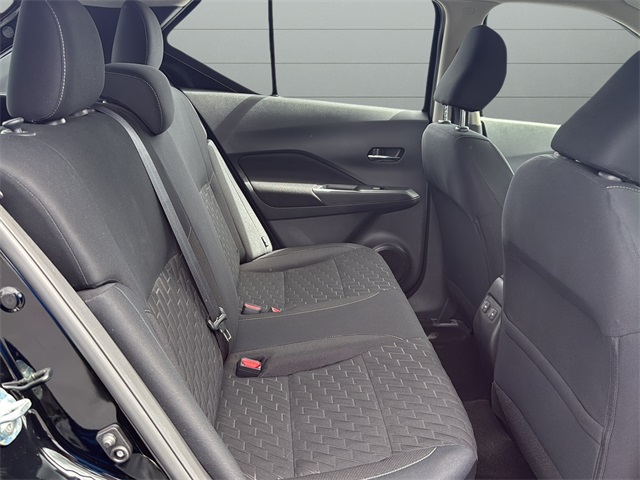 2023 Nissan Kicks SV photo 5