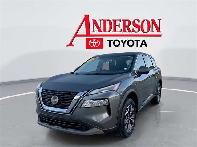 2021 Nissan Rogue SV's photo