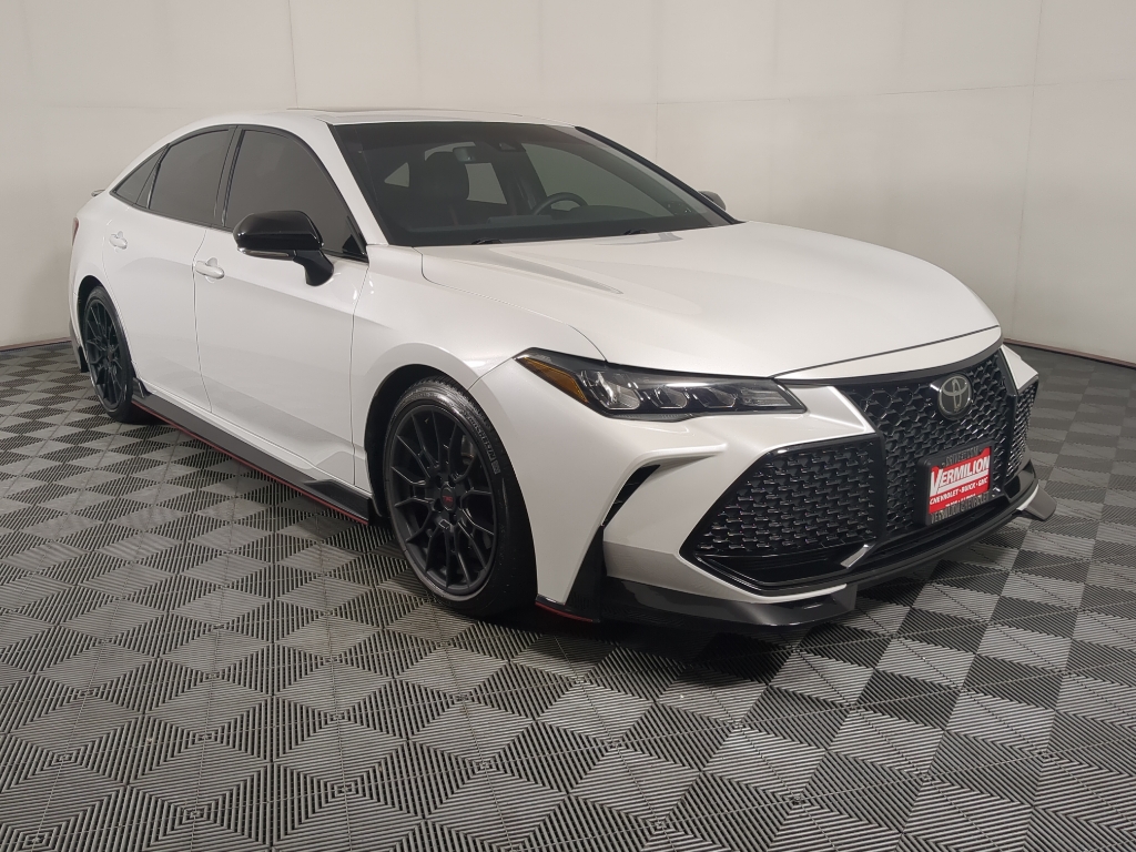 2020 Toyota Avalon XSE TRD photo 2