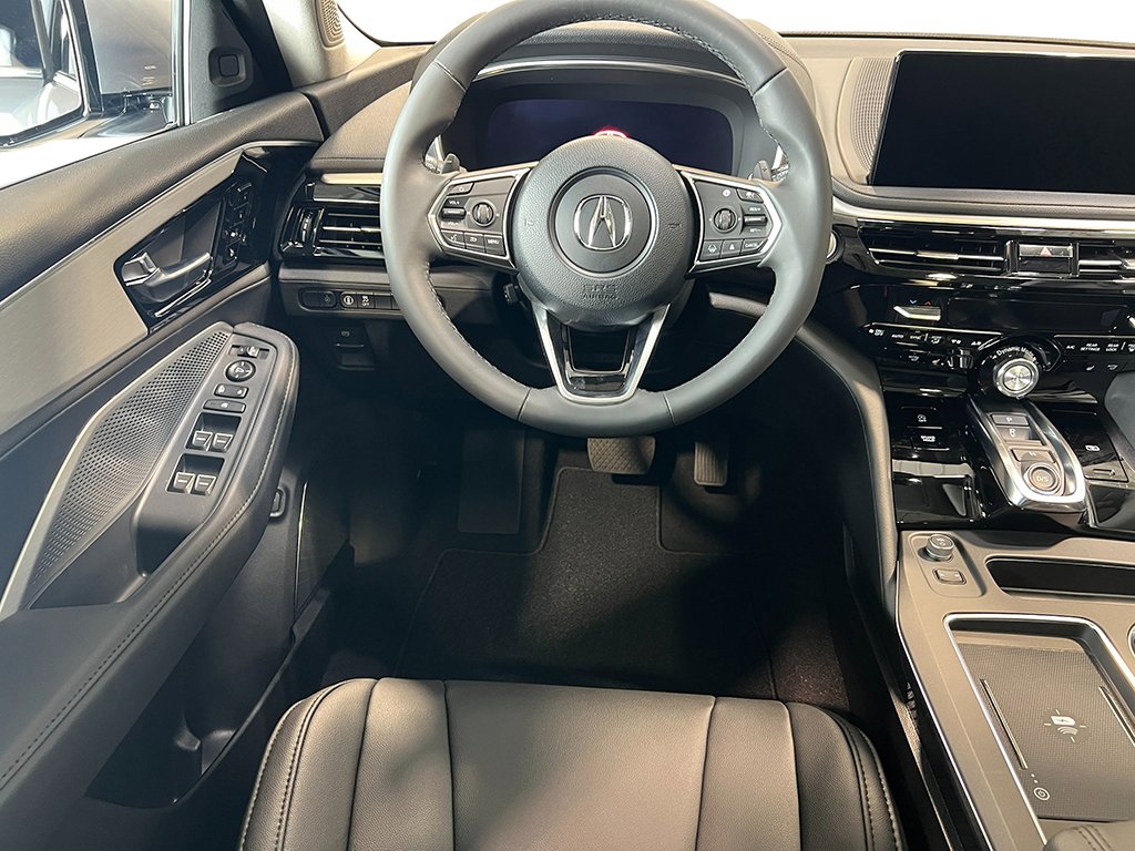 2026 Acura MDX SH-AWD photo 13
