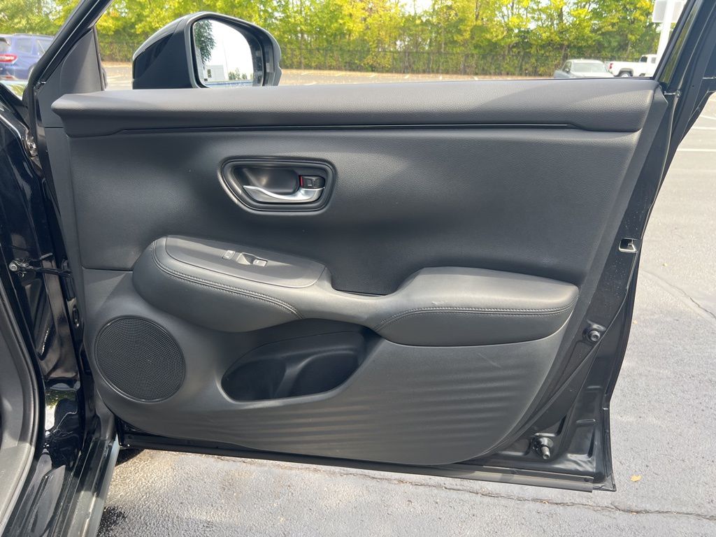 2024 Honda HR-V LX photo 22