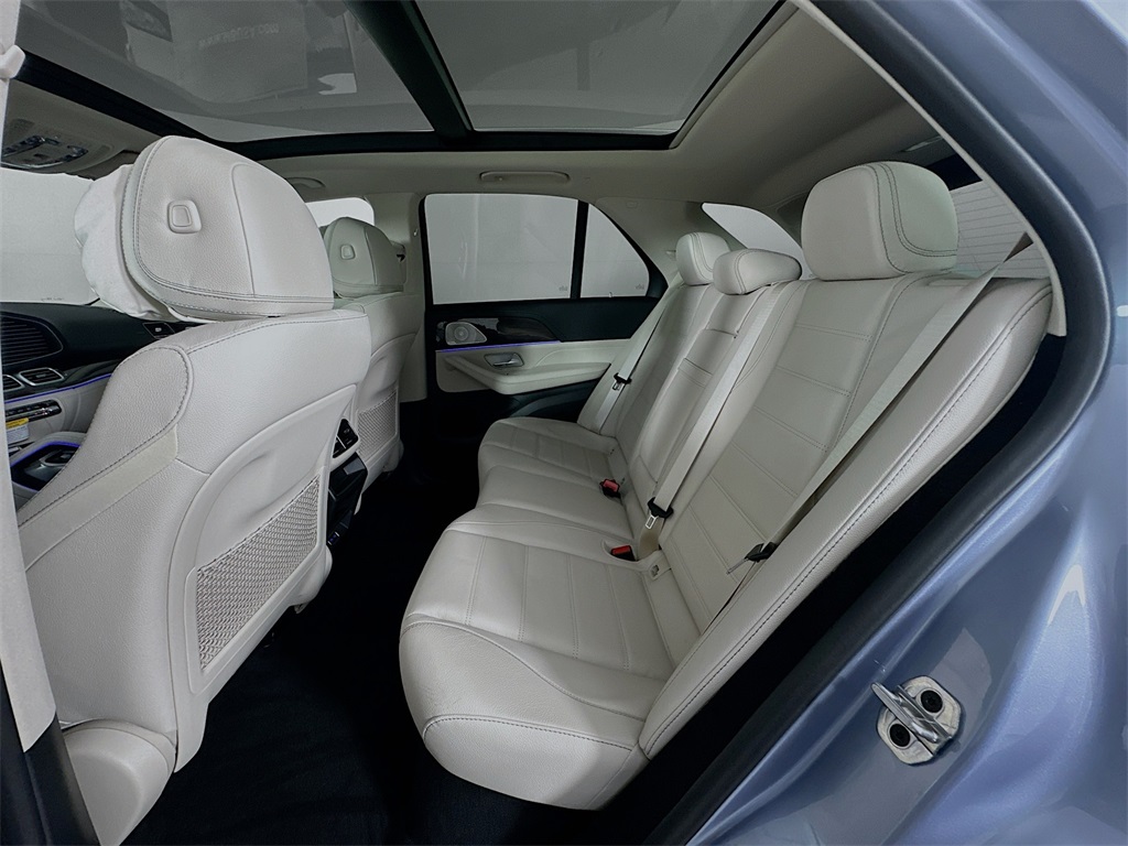 2026 Mercedes Benz GLE 450 4MATIC photo 24