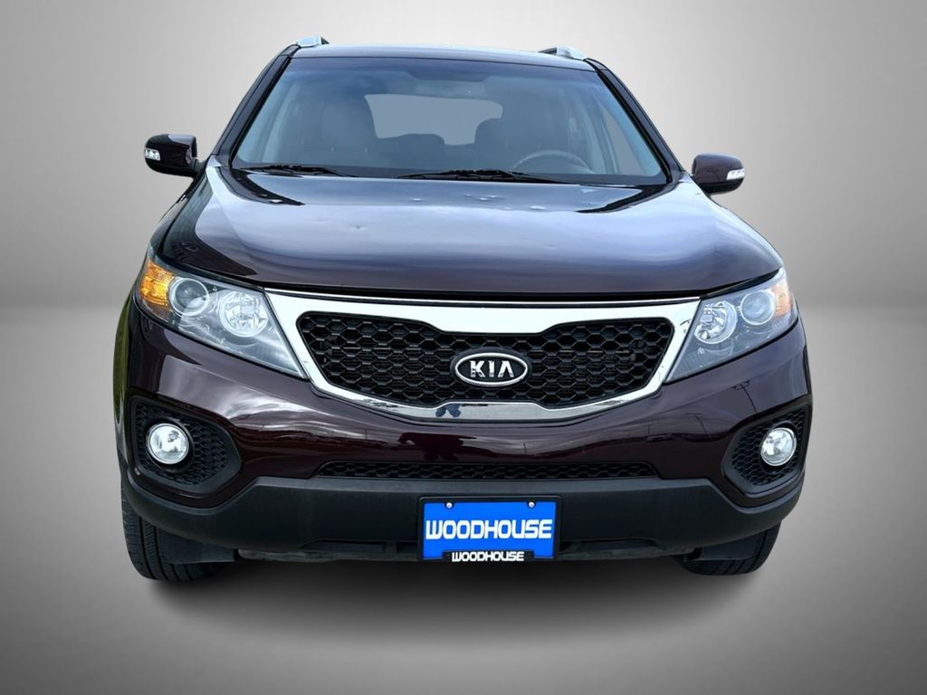 Used 2013 Kia Sorento LX with VIN 5XYKTCA67DG401887 for sale in Omaha, NE