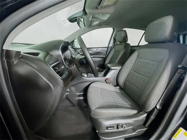 2023 Chevrolet Equinox LT photo 19