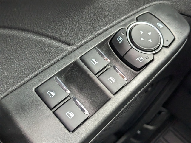 2024 Ford Escape ST-Line Elite photo 22