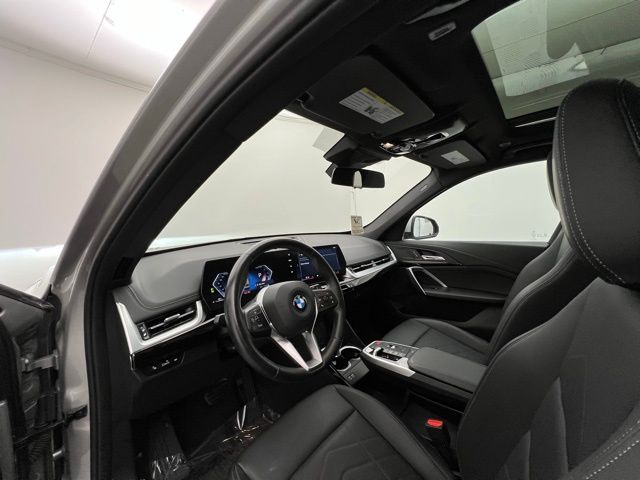 2024 Bmw X1 XDrive28i photo 9