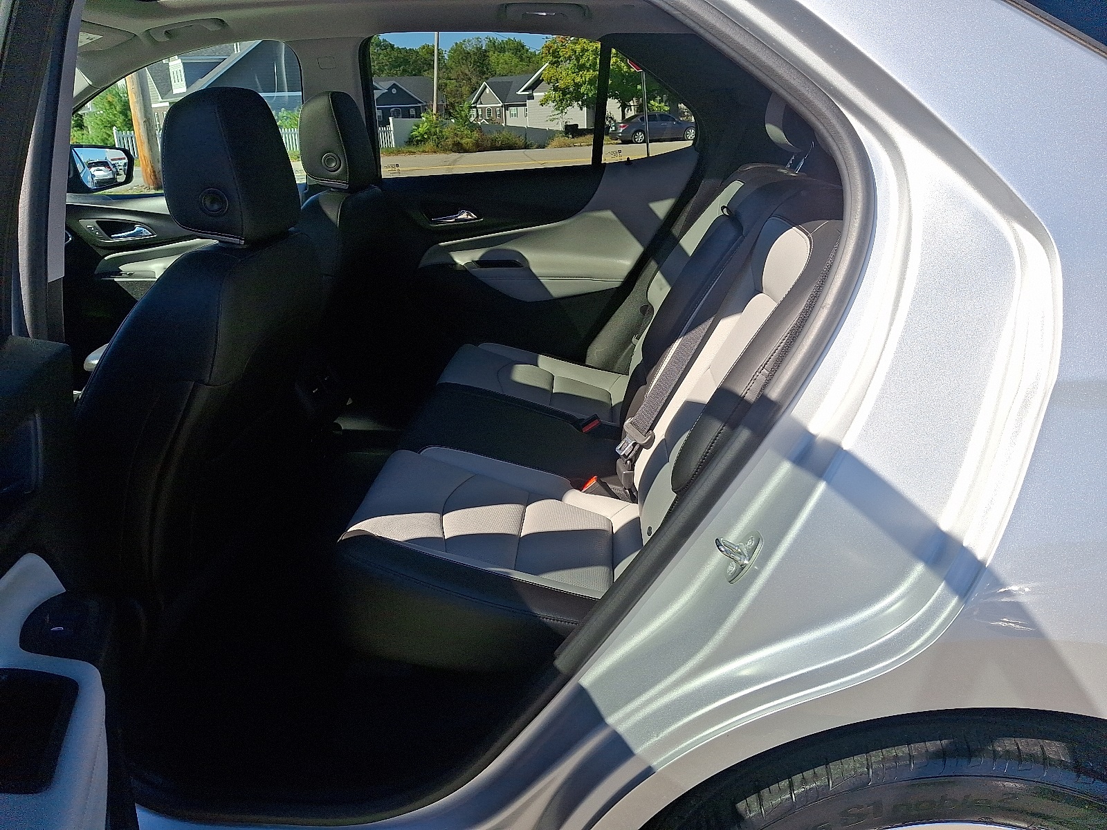 2019 Chevrolet Equinox Premier photo 10