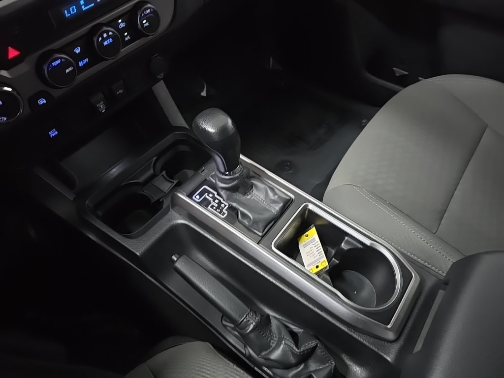 2023 Toyota Tacoma SR5 V6 photo 25