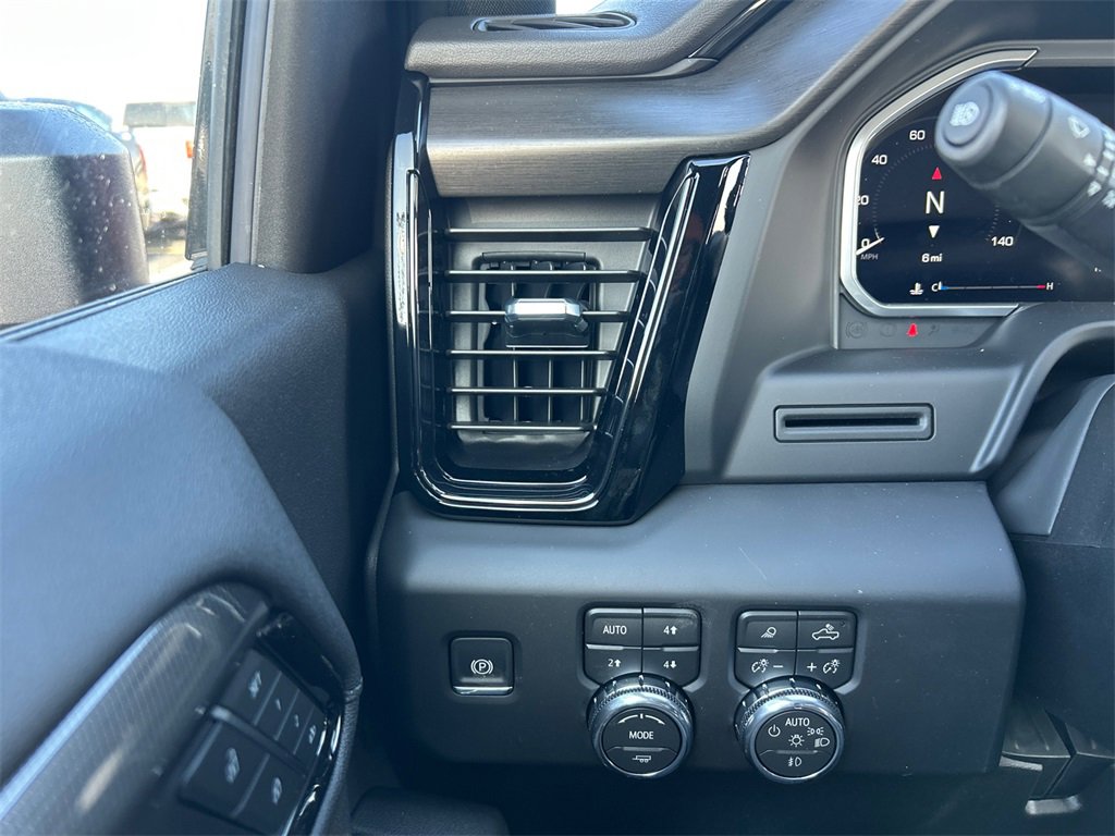 2026 GMC SIERRA HD - Image 17