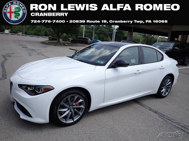 New 2024 Alfa Romeo Giulia 4D Sedan in Cranberry Township