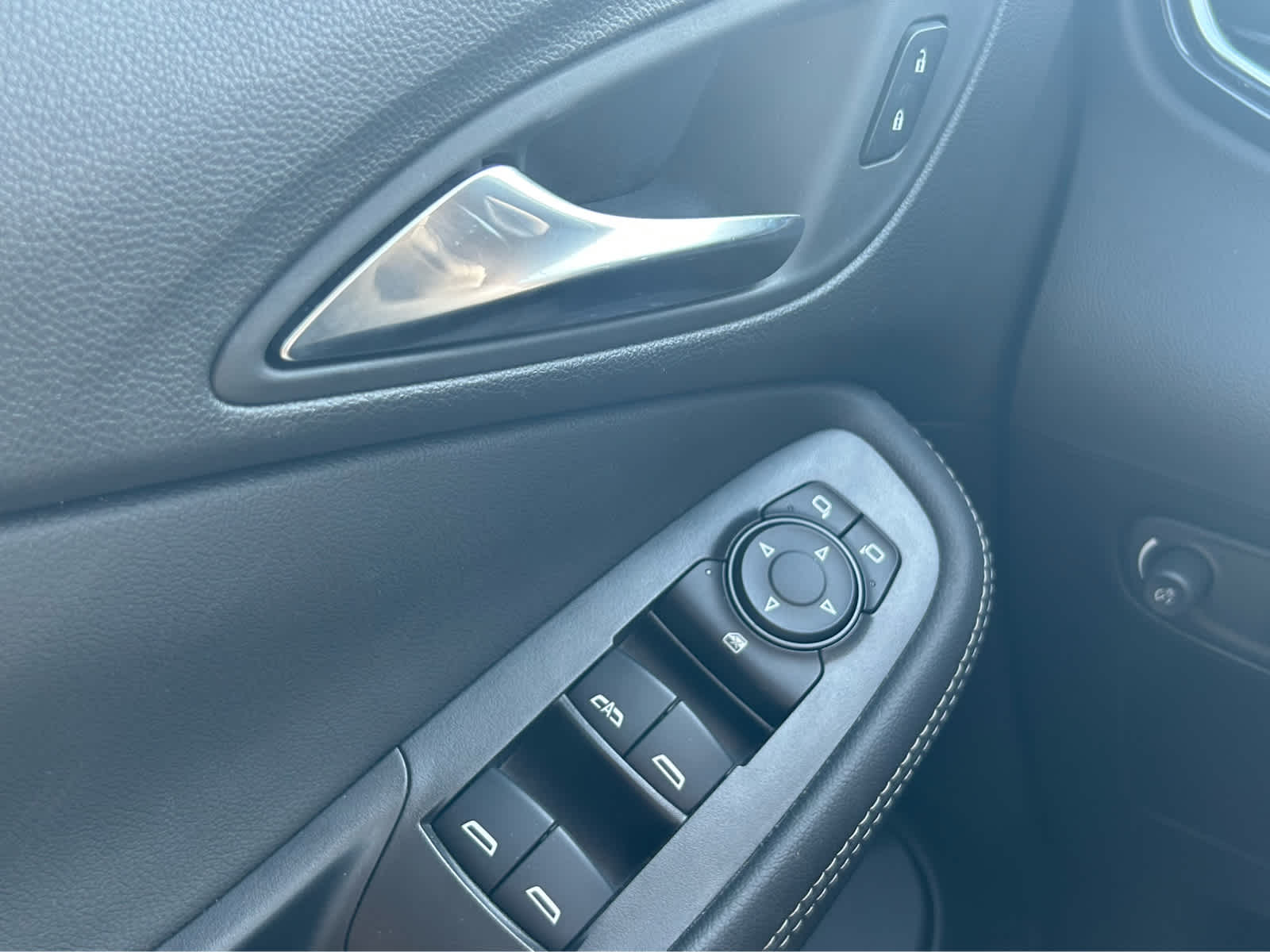 2023 Buick Encore GX Preferred photo 8